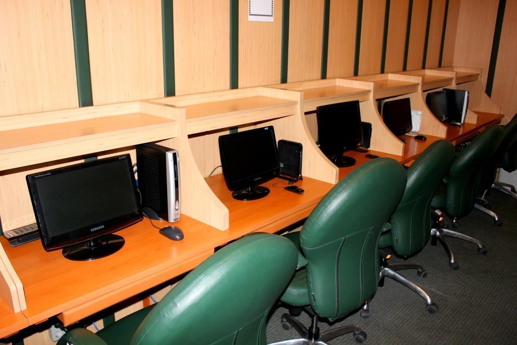 دانشگاه علوم پزشکی تهران - بیمارستان دکتر شریعتی