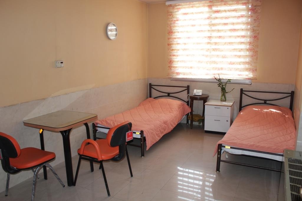 دانشگاه علوم پزشکی تهران - بیمارستان دکتر شریعتی