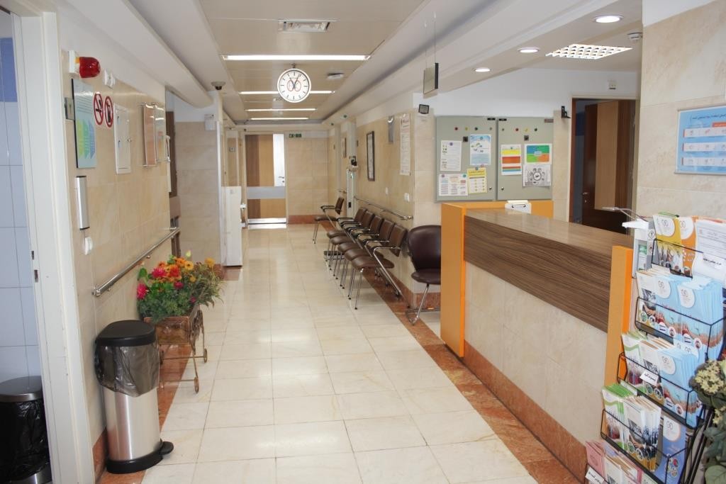 دانشگاه علوم پزشکی تهران - بیمارستان دکتر شریعتی